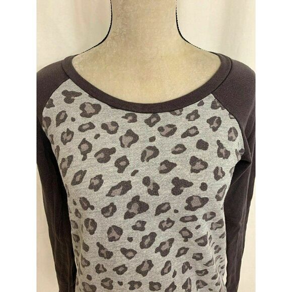 Splendid Womens Grey Gray Long Sleeve Leopard Print Sweater Top Xs - Picture 2 of 7